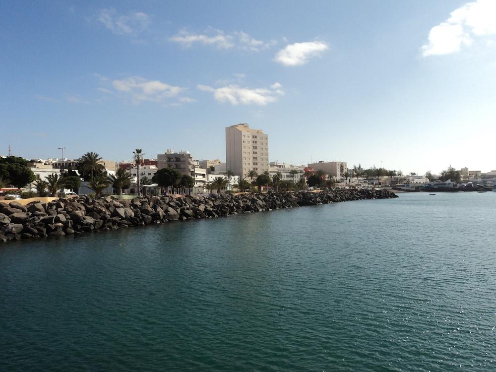 Hotel Jm Puerto Rosario à Puerto del Rosario  Extérieur photo